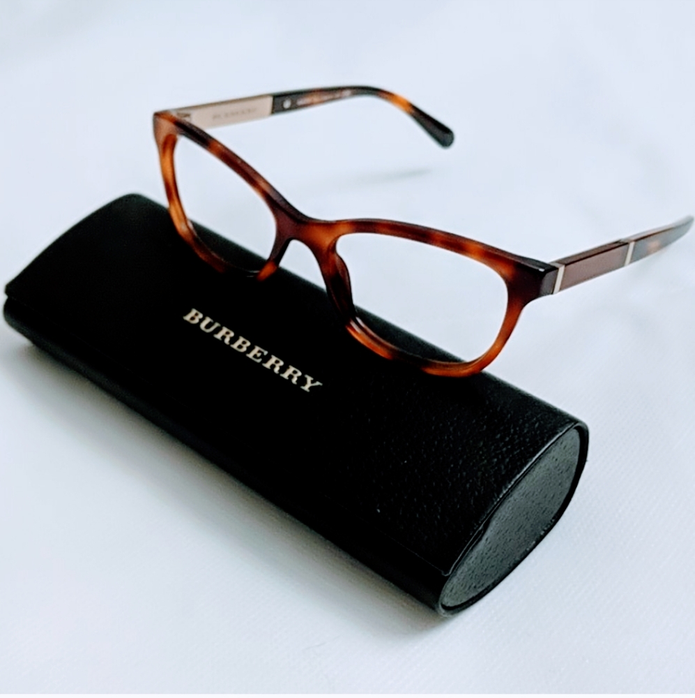 Burberry glasses - Picture 1 of 8